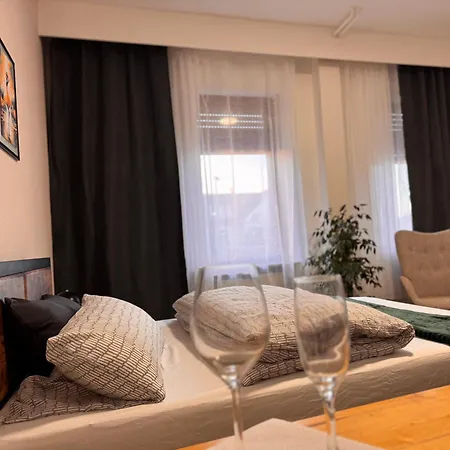 Nahe Frankfurt Am Main Mit Parkplaetzen Pkw Oder * Rödermark