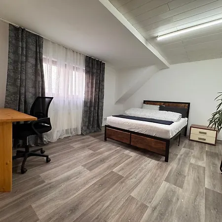 Apartamento Nahe Frankfurt Am Main Mit Parkplaetzen Pkw Oder Rödermark