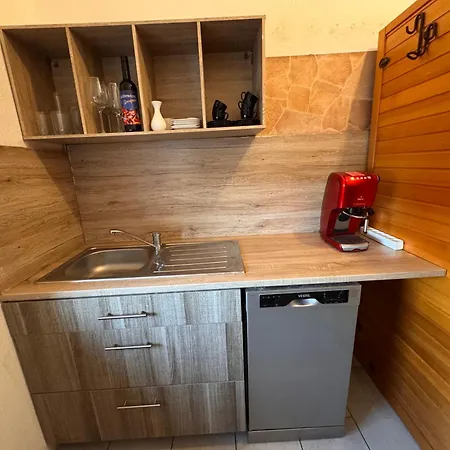 Lejlighed Nahe Frankfurt Am Main Mit Parkplaetzen Pkw Oder