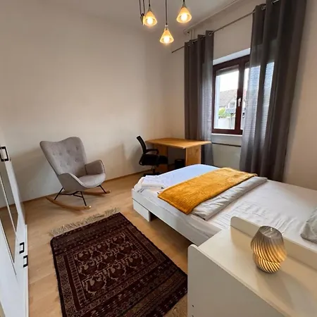 Apartman Nahe Frankfurt Am Main Mit Parkplaetzen Pkw Oder *