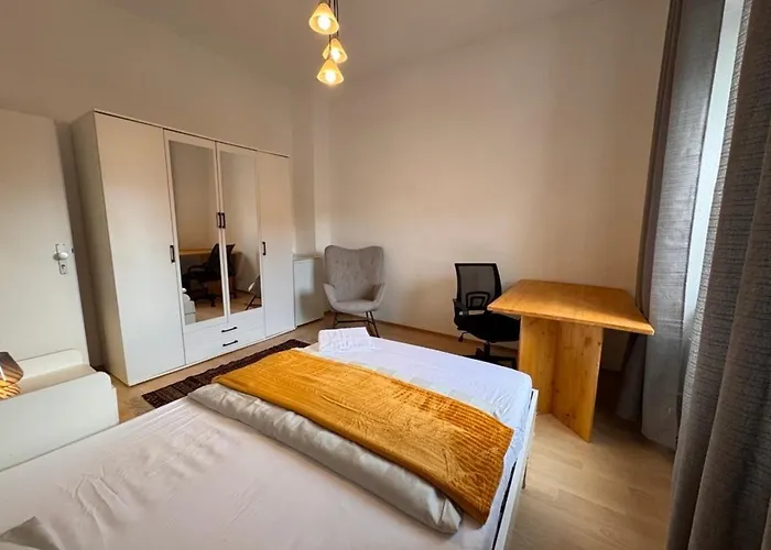 Nahe Frankfurt Am Main Mit Parkplaetzen Pkw Oder דירה Rödermark