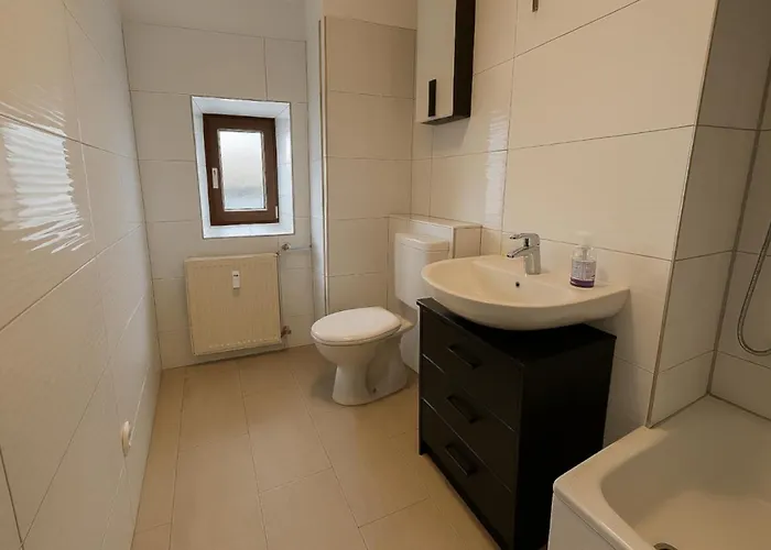 Nahe Frankfurt Am Main Mit Parkplaetzen Pkw Oder