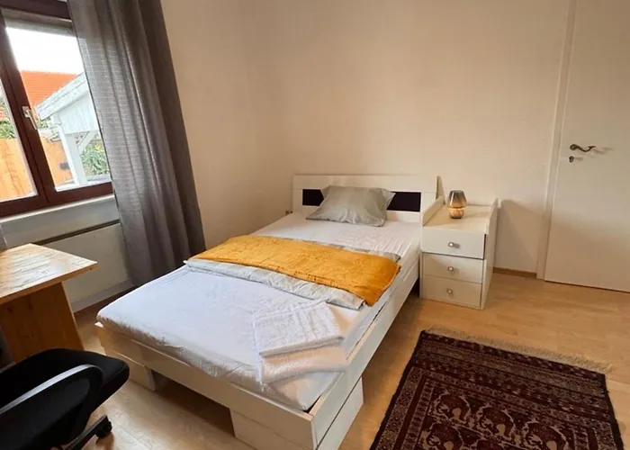 Nahe Frankfurt Am Main Mit Parkplaetzen Pkw Oder *