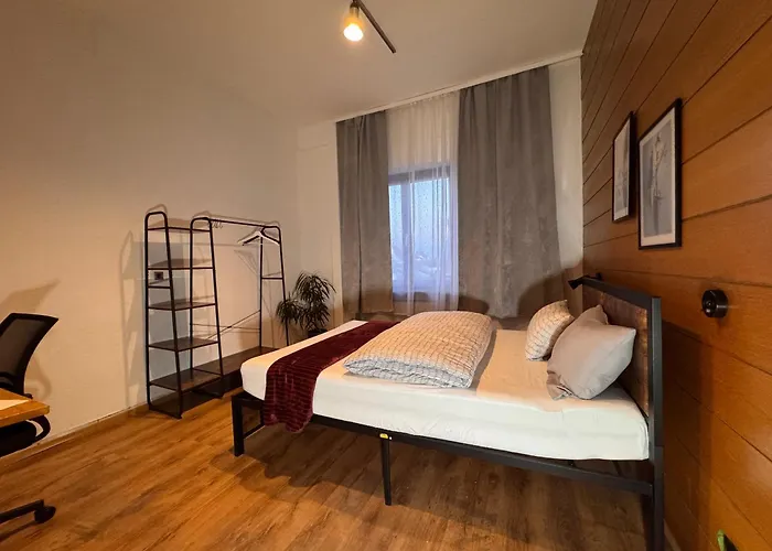 Nahe Frankfurt Am Main Mit Parkplaetzen Pkw Oder Rödermark